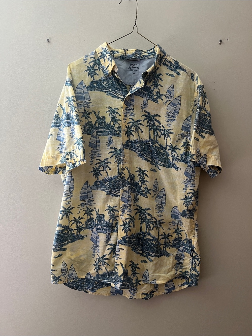 Izod saltwater Hawaiian shirt